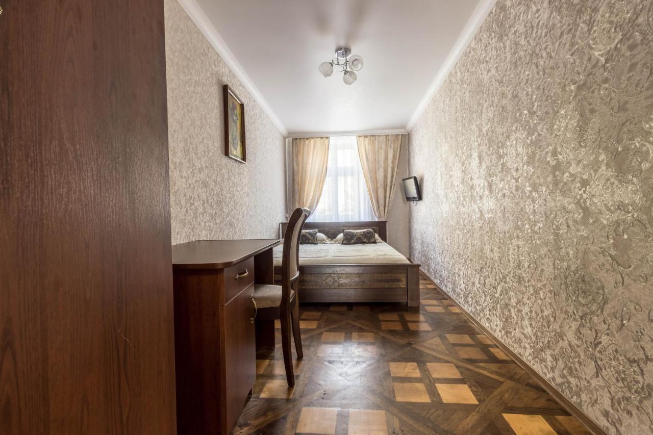 Apartments Near Rynok Square On Staroyevreyska And Fedorova Streets Liov Exterior foto