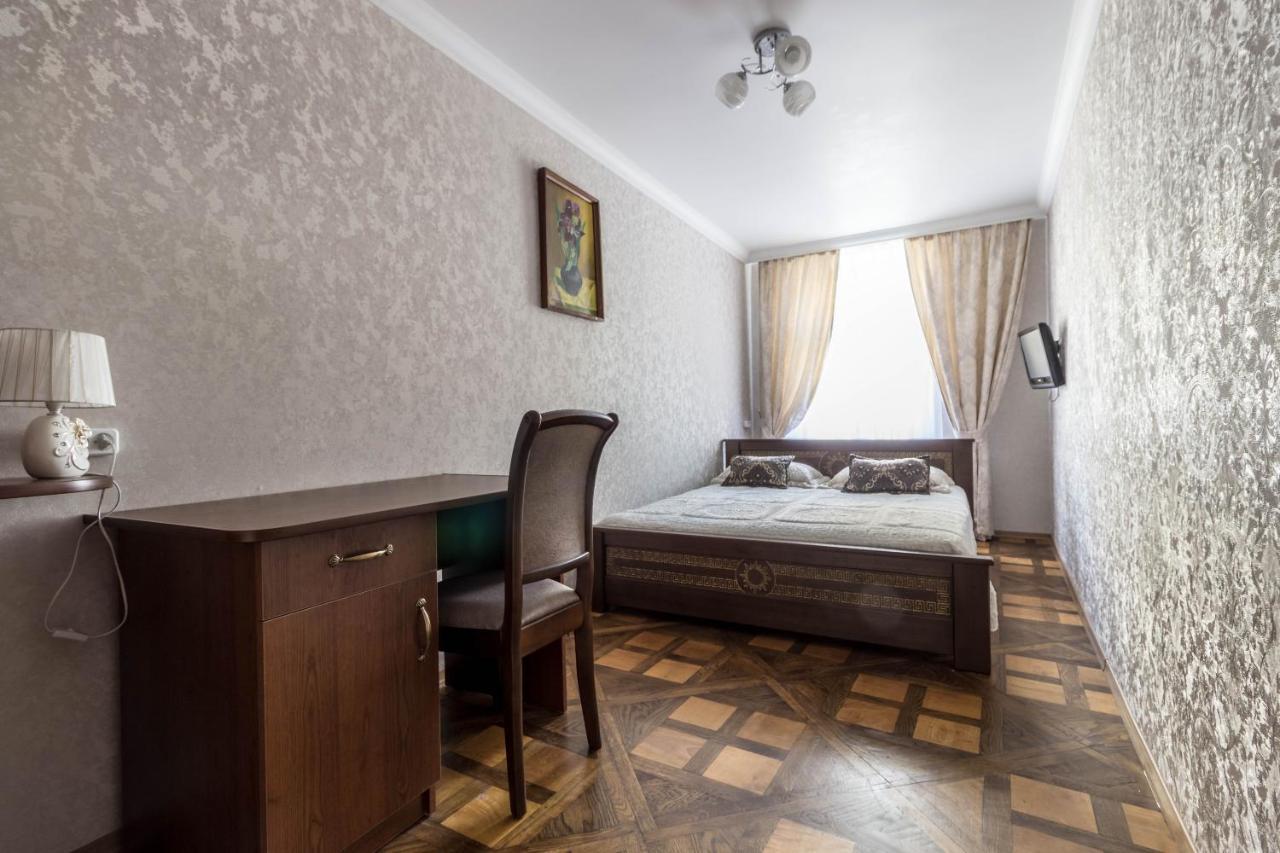 Apartments Near Rynok Square On Staroyevreyska And Fedorova Streets Liov Exterior foto